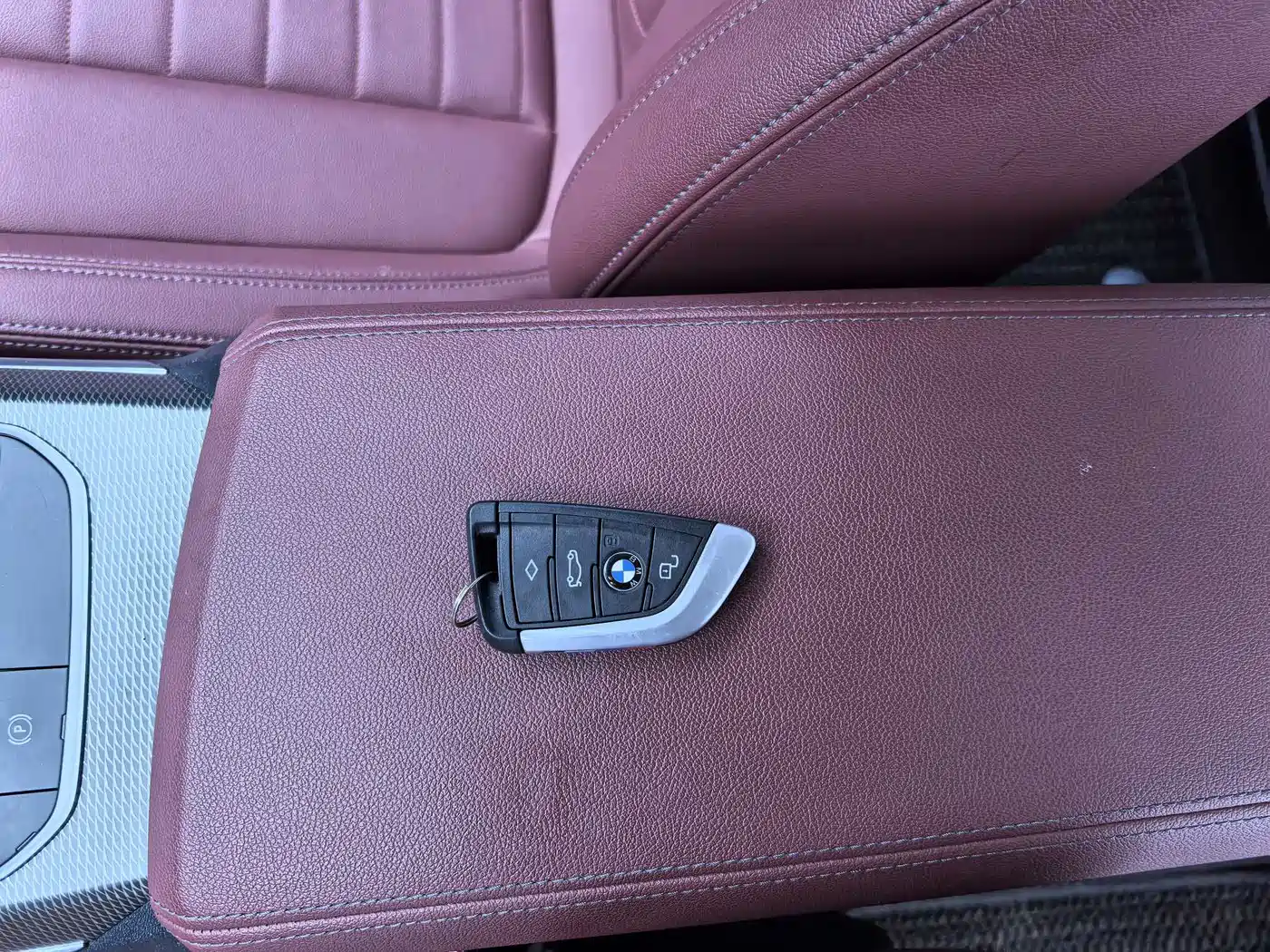 BMW 3 Series 2021 325Li M Sport Night Edition фото 18