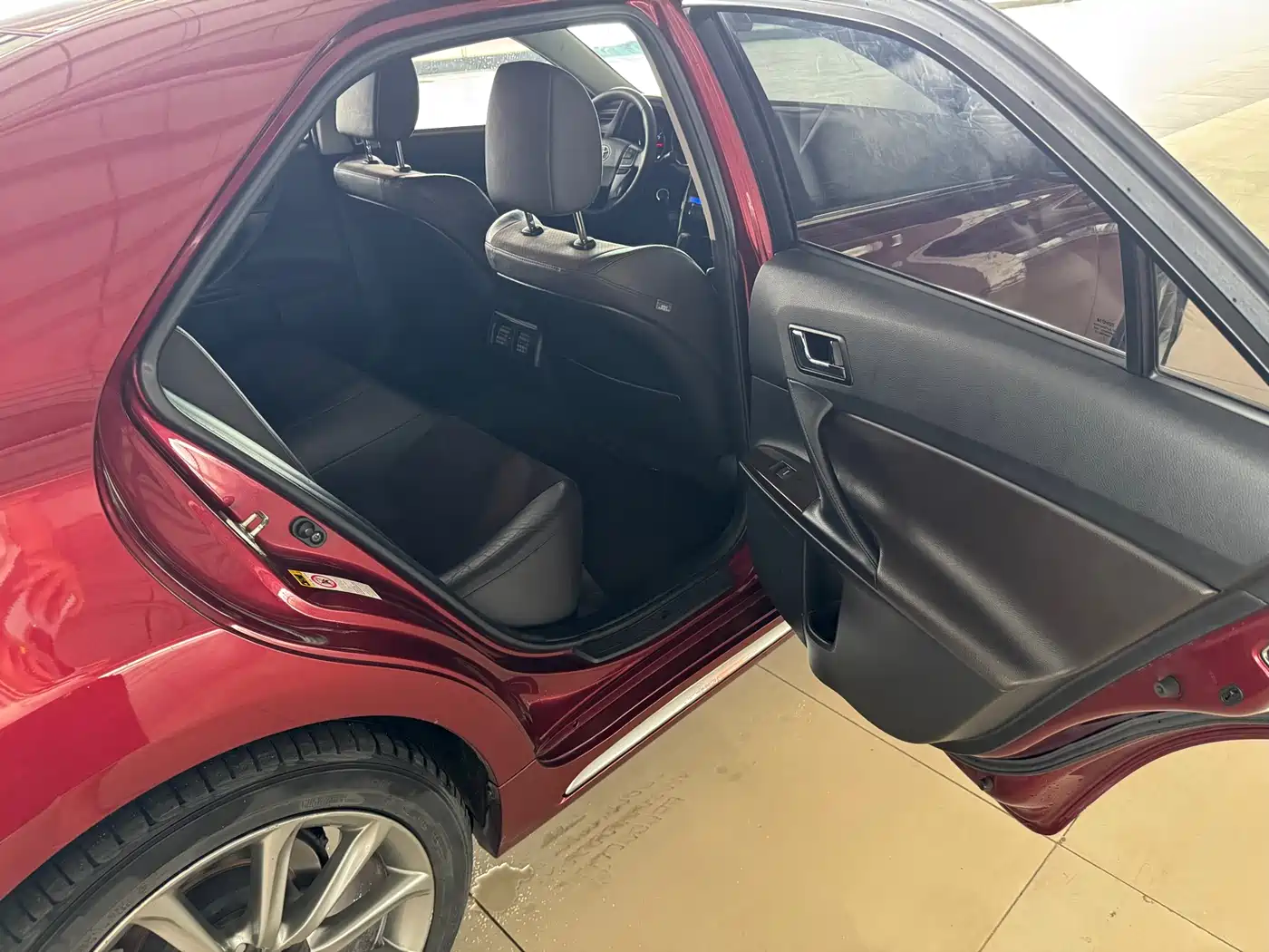 Toyota Reiz 2013 2.5V Premium Edition фото 15