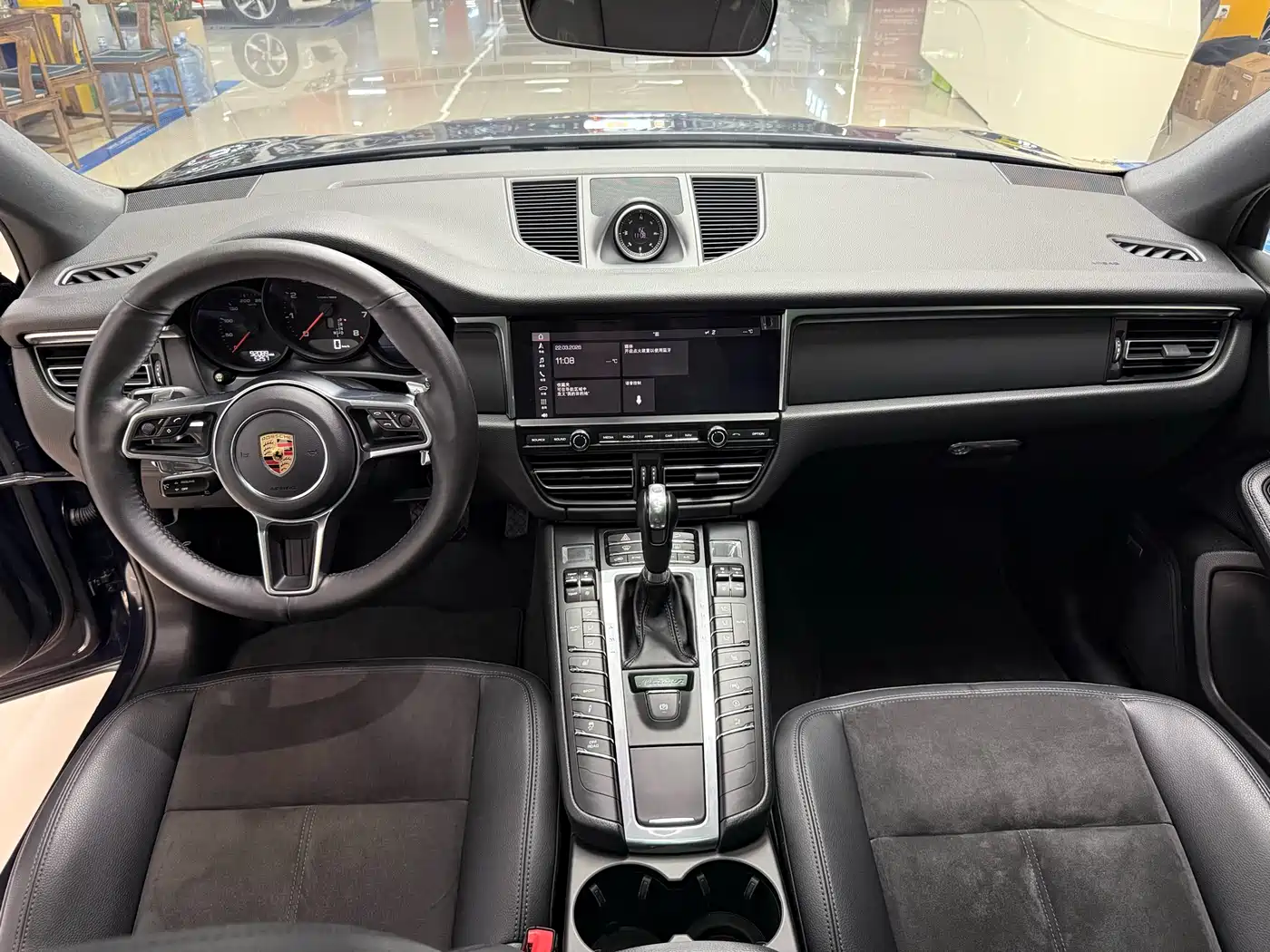 Porsche Macan 2018 Macan 2.0T фото 6