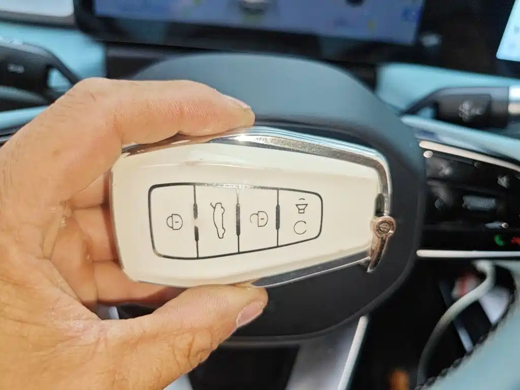 Geely Geometry E Firefly 2024 2024 Model 401km Fluorescent