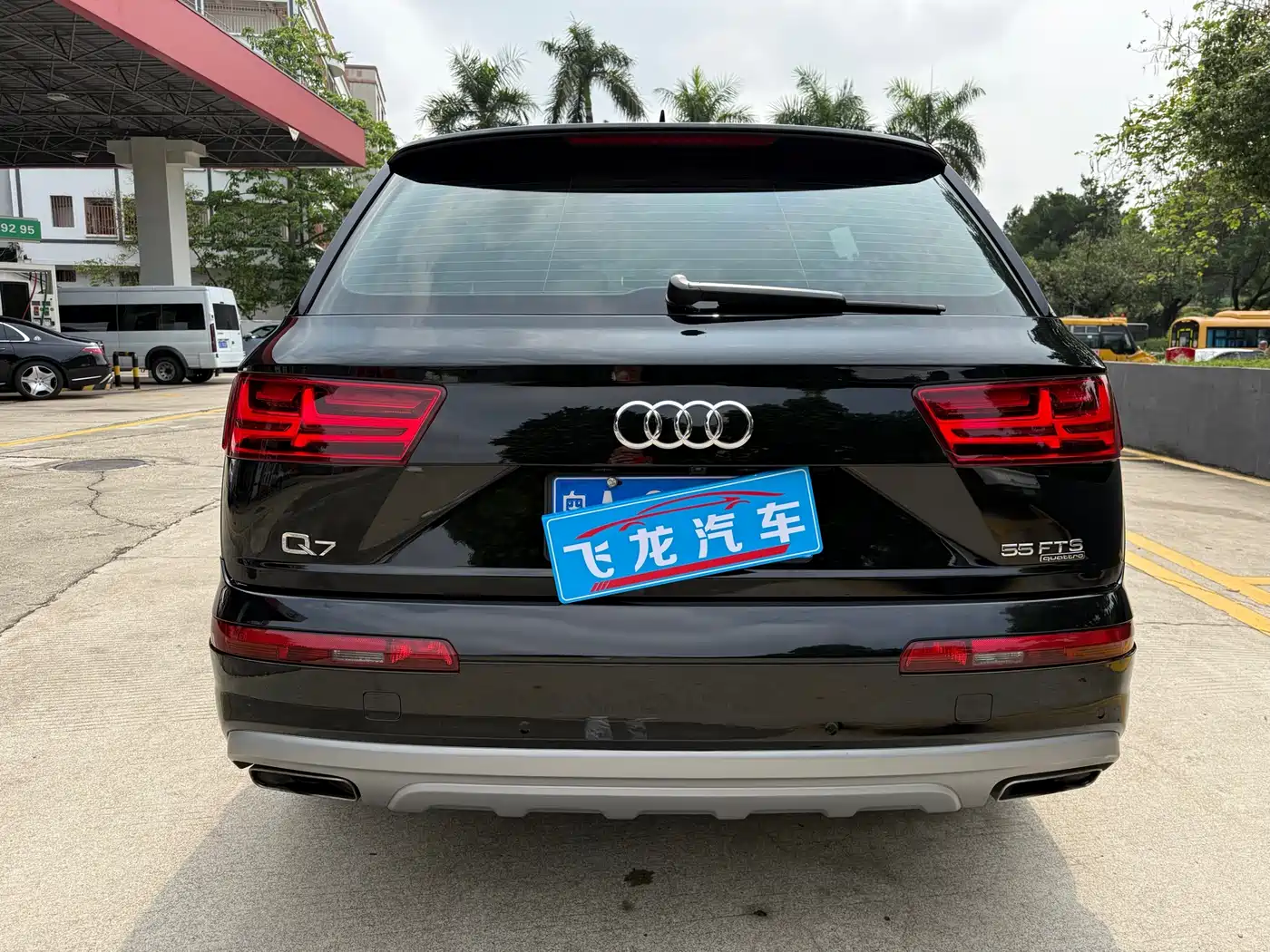 Audi Q7 2019 55 TFSI Technology фото 9