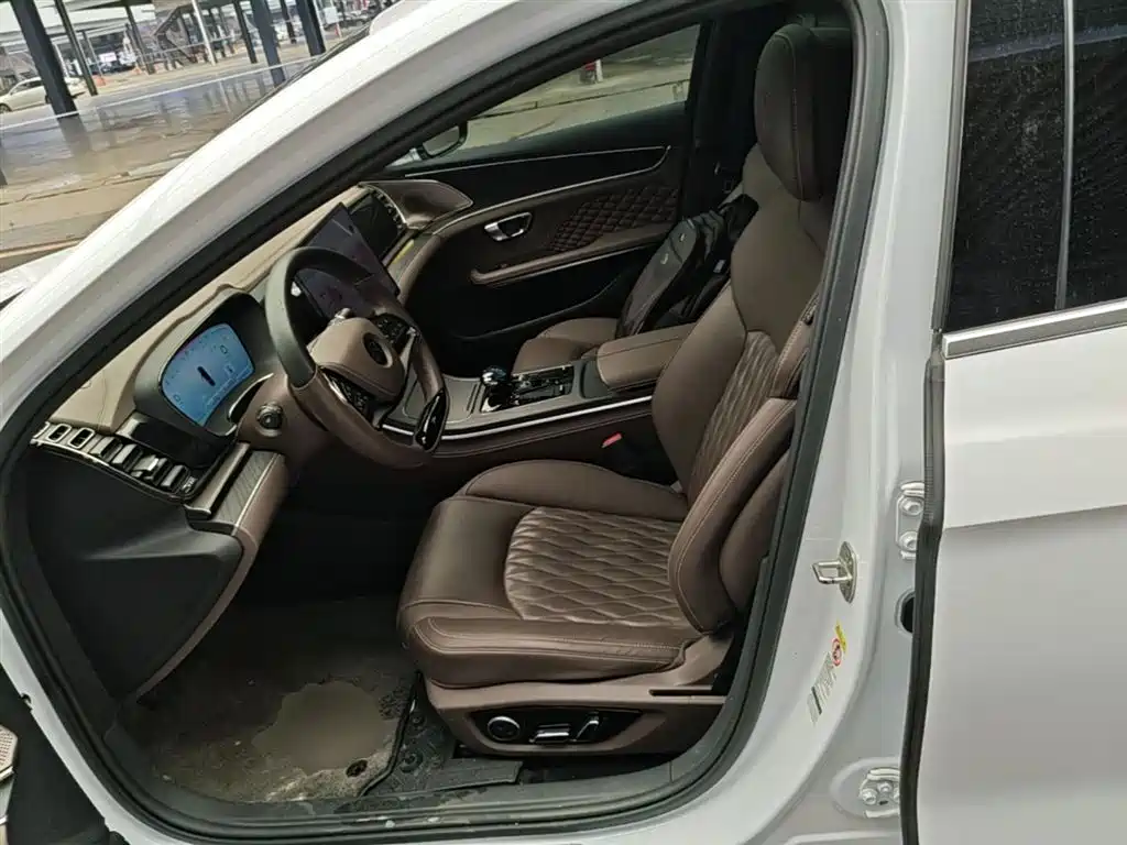 BYD HAN