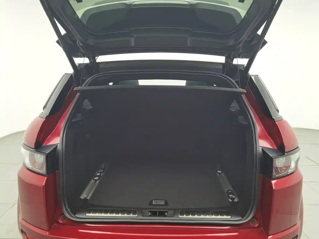 Land Rover Range Rover Evoque (Import) 2012 2012 2.0T 5-door Dynamic Edition