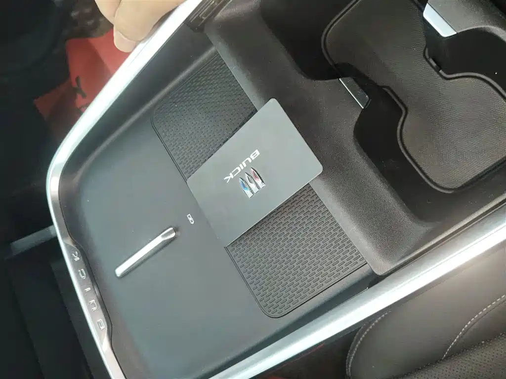 Buick LaCrosse 2023 28T Premium Edition фото 17