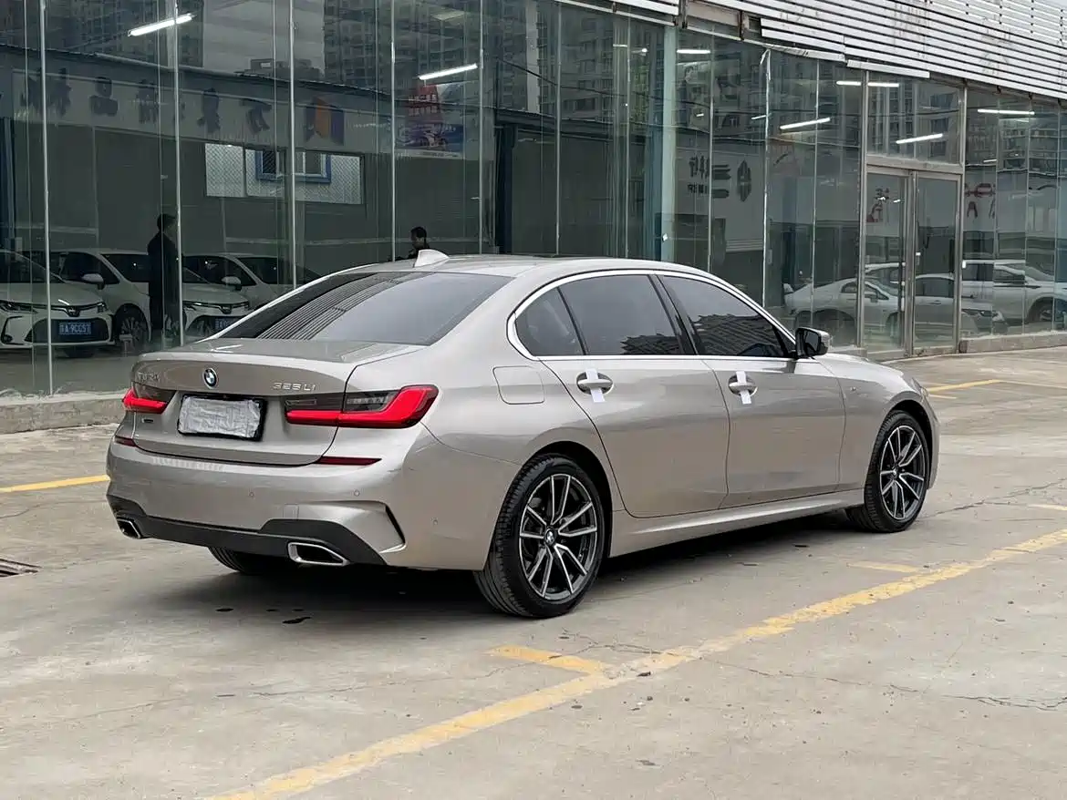 BMW 3 Series 2021 Facelift 325Li xDrive M Sport Package фото 18