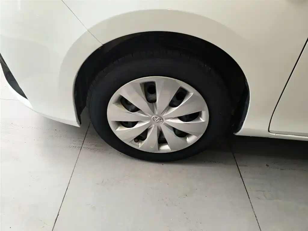 Toyota YARiS L Zhi Xuan 2016 Facelift 1.5E CVT Charming Edition фото 23