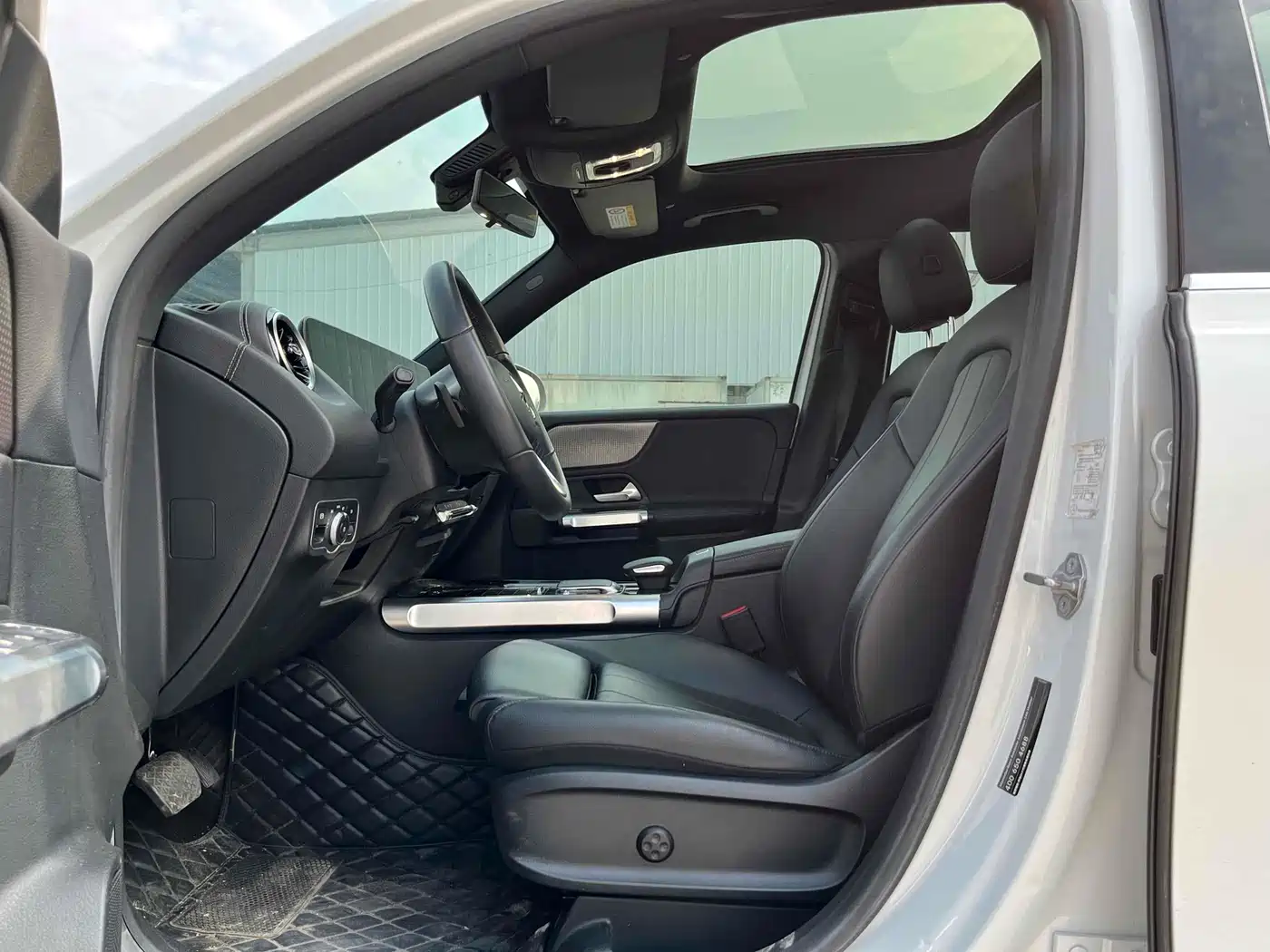 Mercedes-Benz GLB 2020 GLB 200 Dynamic фото 7