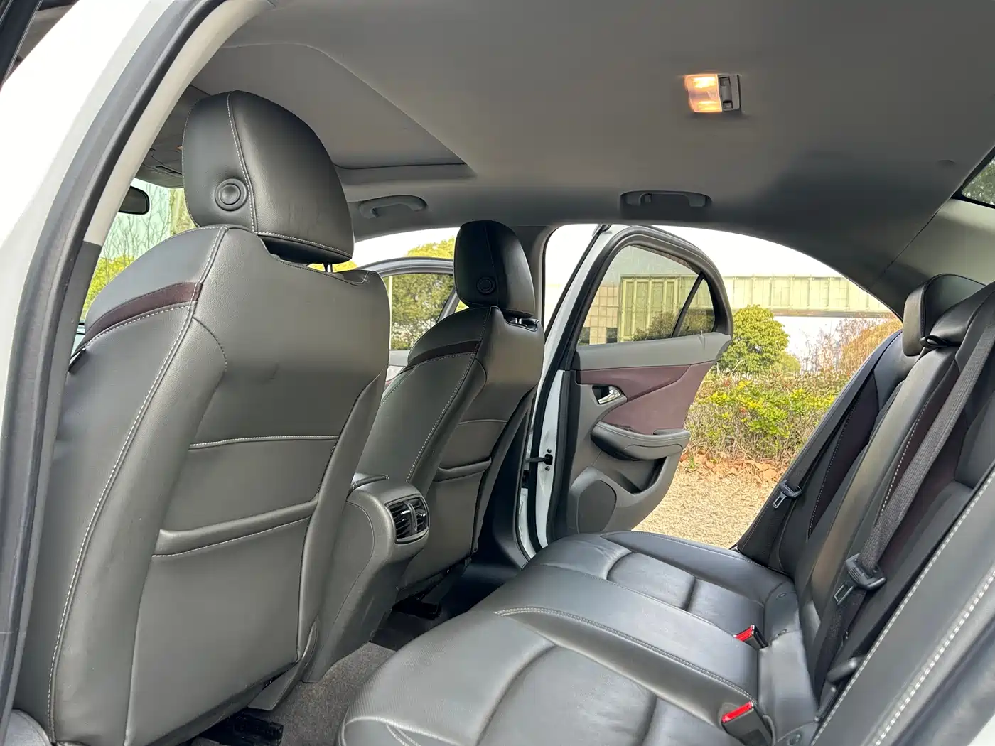 Chevrolet Malibu 2018 530T Automatic Luxury Edition фото 11