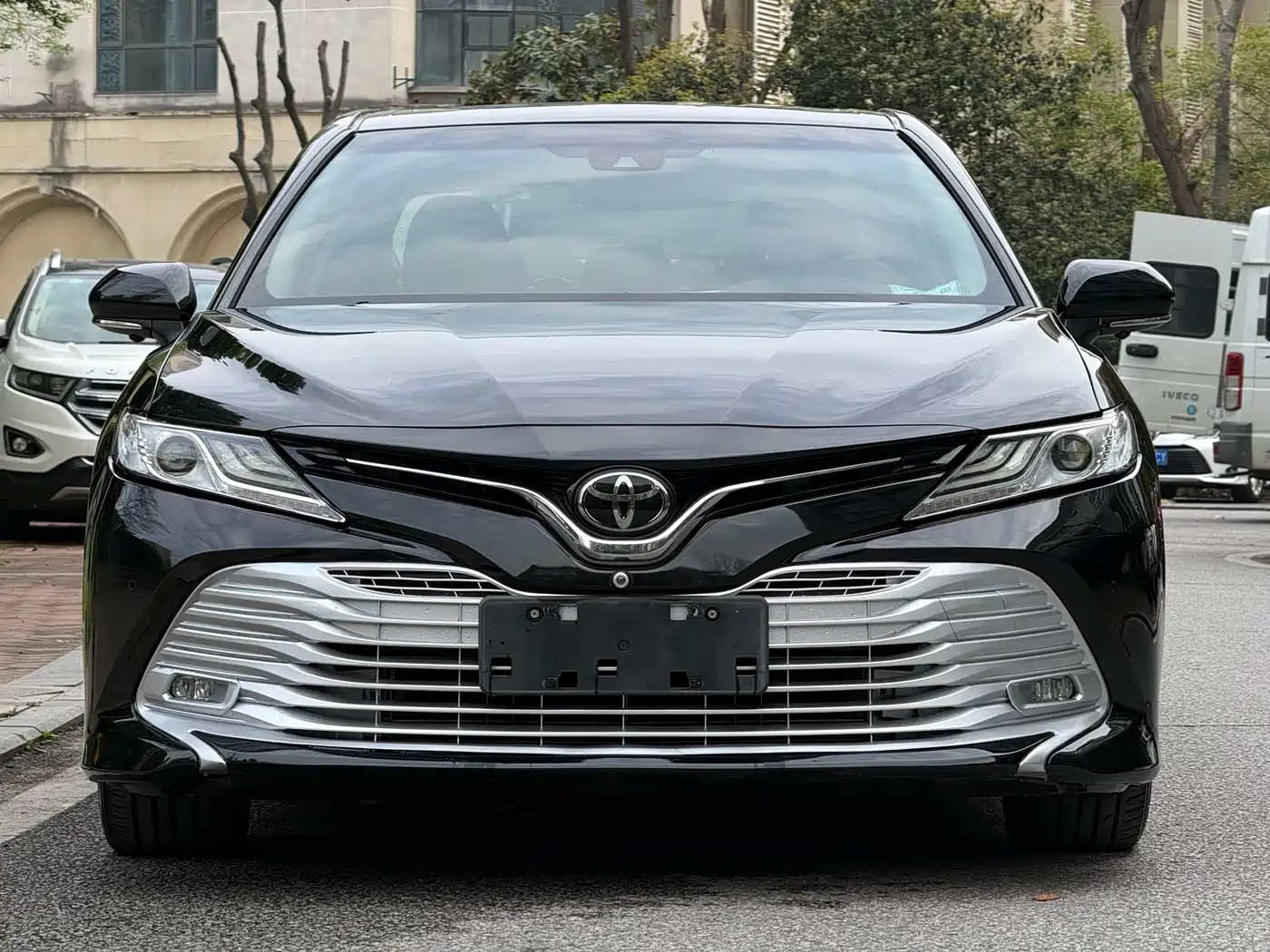 Toyota Camry 2018 2.0G Luxury Edition