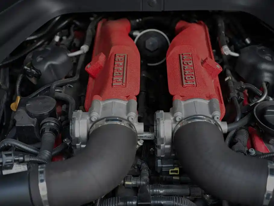 Ferrari California T 2016 2015 3.9T Standard