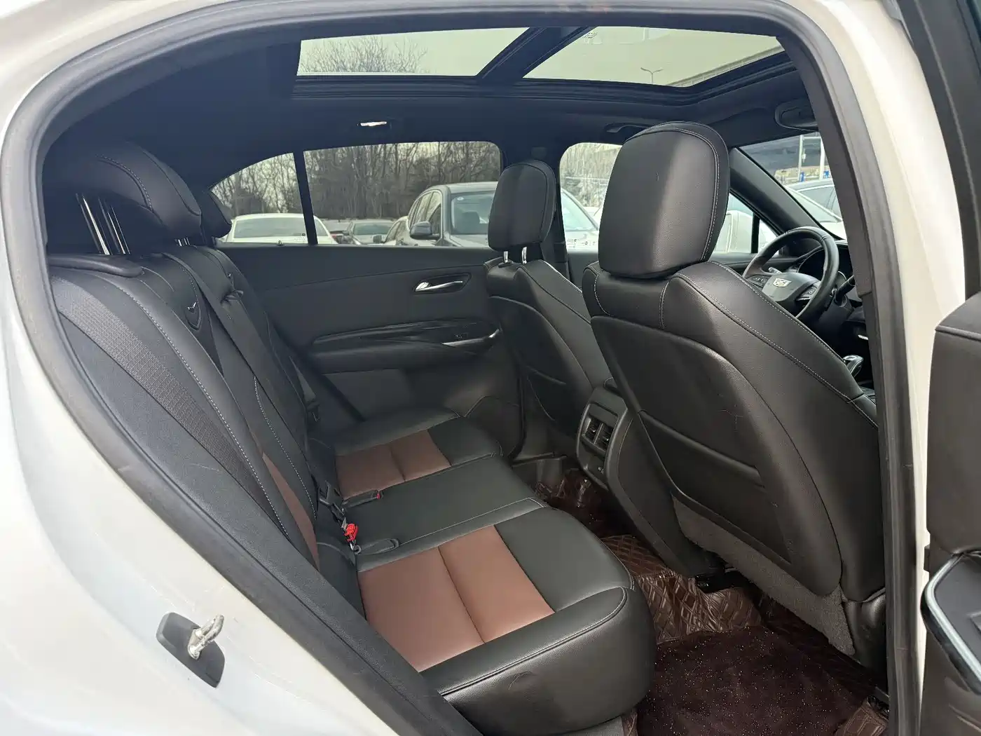 Cadillac XT4 2018 Model 28T 2WD Technology фото 5