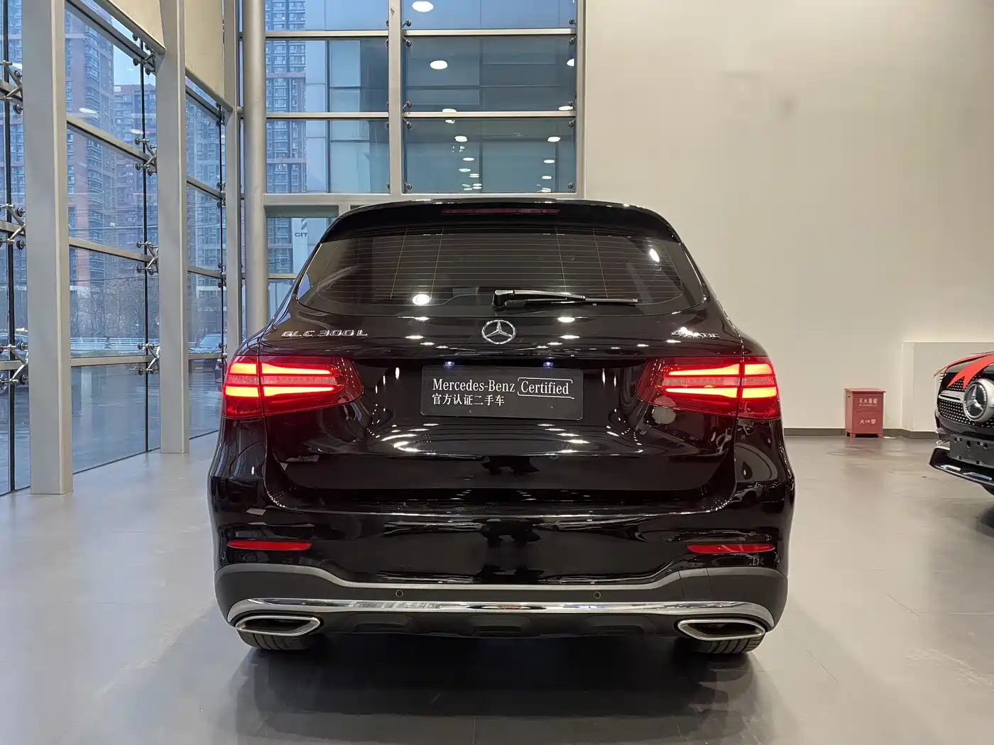 Mercedes-Benz GLC 2019 GLC 300 L 4MATIC Luxury фото 17