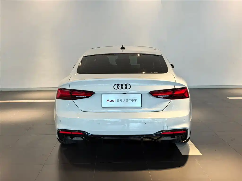Audi A5 (Import) 2022 Sportback 40 TFSI Fashion Dynamic фото 3
