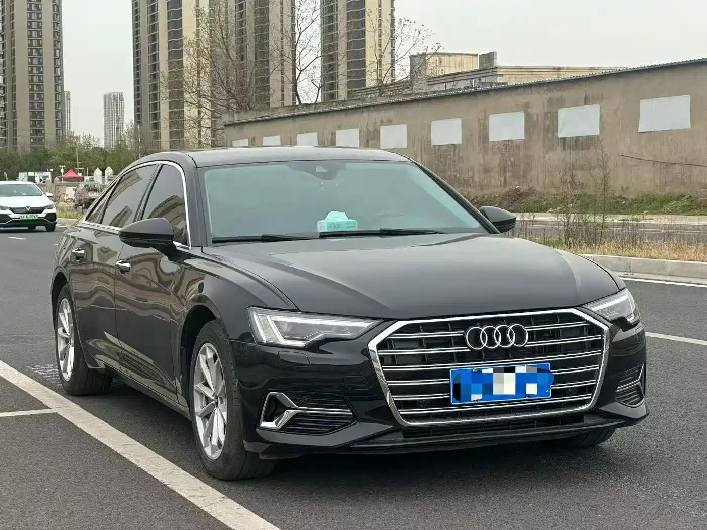 Audi A6L 2025 40 TFSI Luxury Sport фото 3