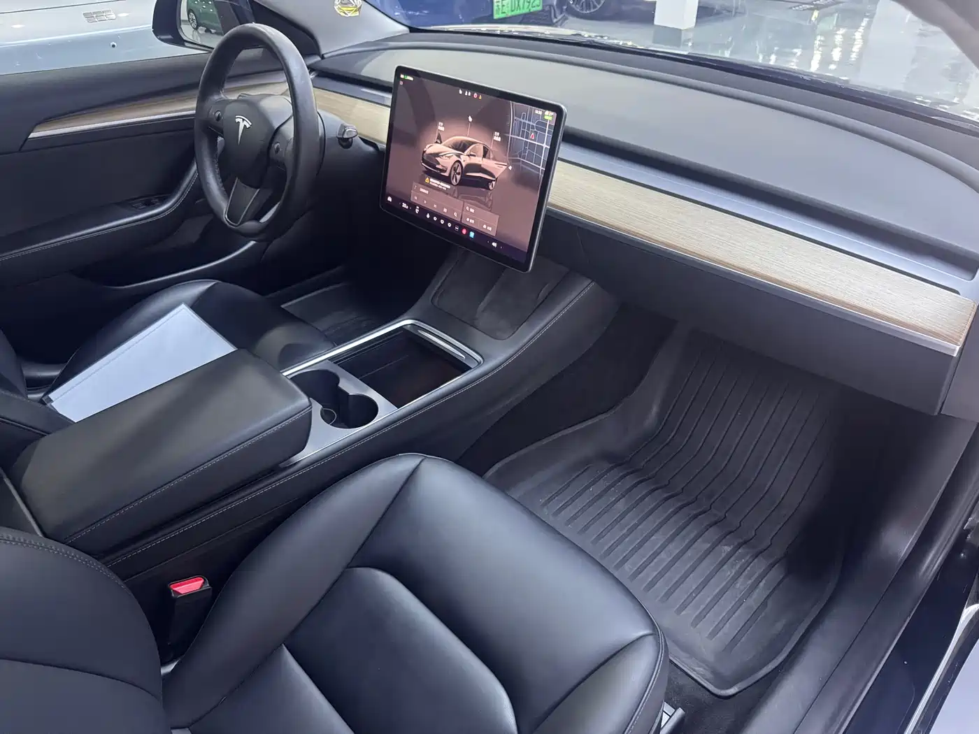 Tesla Model 3 2022 Model Rear-Wheel Drive Version фото 4