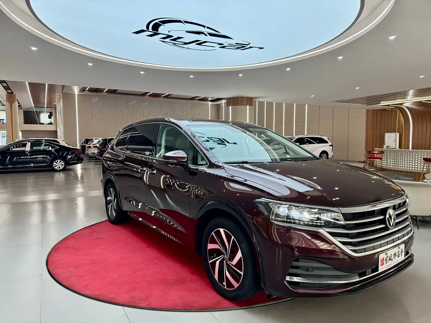 Volkswagen Viloran 2022 330TSI Luxury Edition фото 3