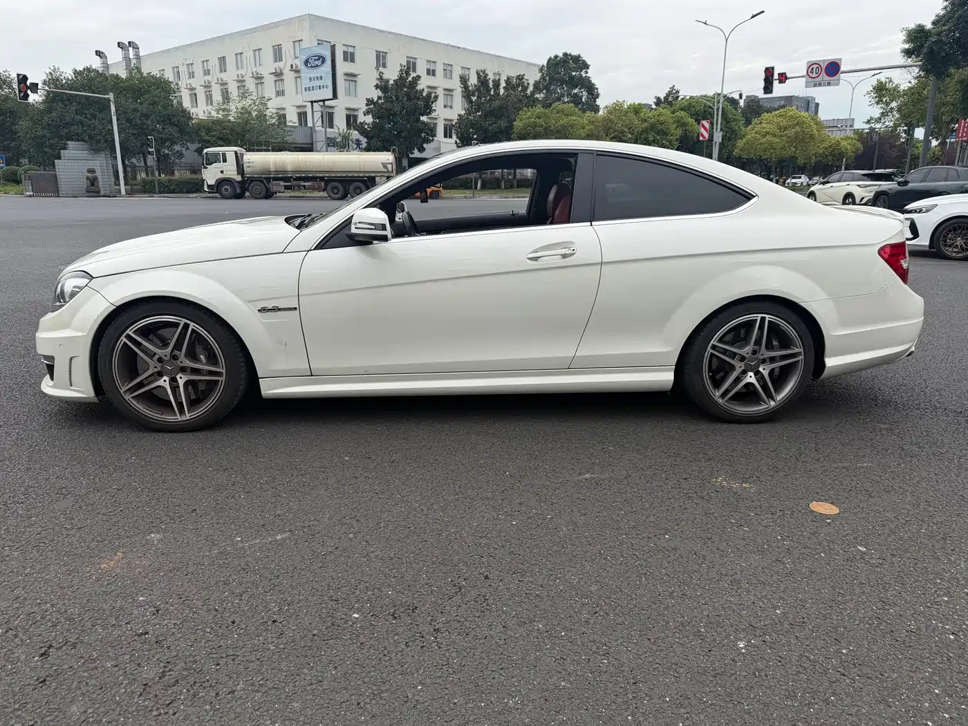 Mercedes-Benz C-Class AMG 2015 2012 AMG C 63 Coupe Dynamic