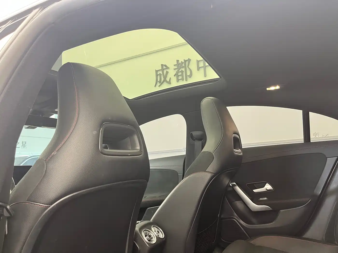 Mercedes-Benz CLA (Import) 2022 CLA 200 фото 16