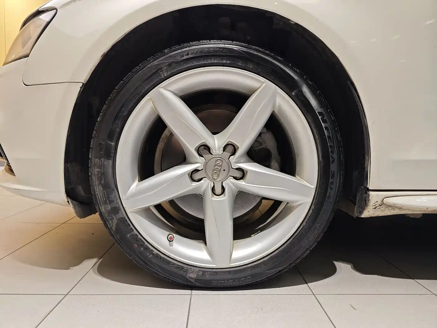 Audi A4L 2013 35 TFSI Automatic Standard фото 6