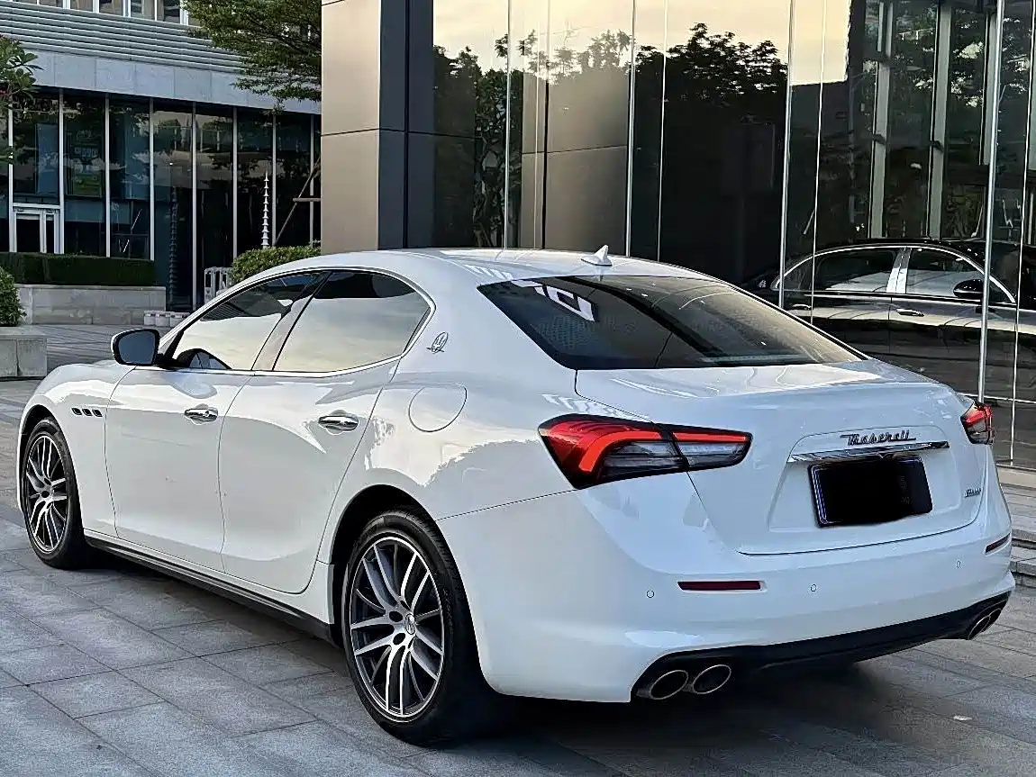 Maserati Ghibli 2021 2.0T Edge Edition фото 18