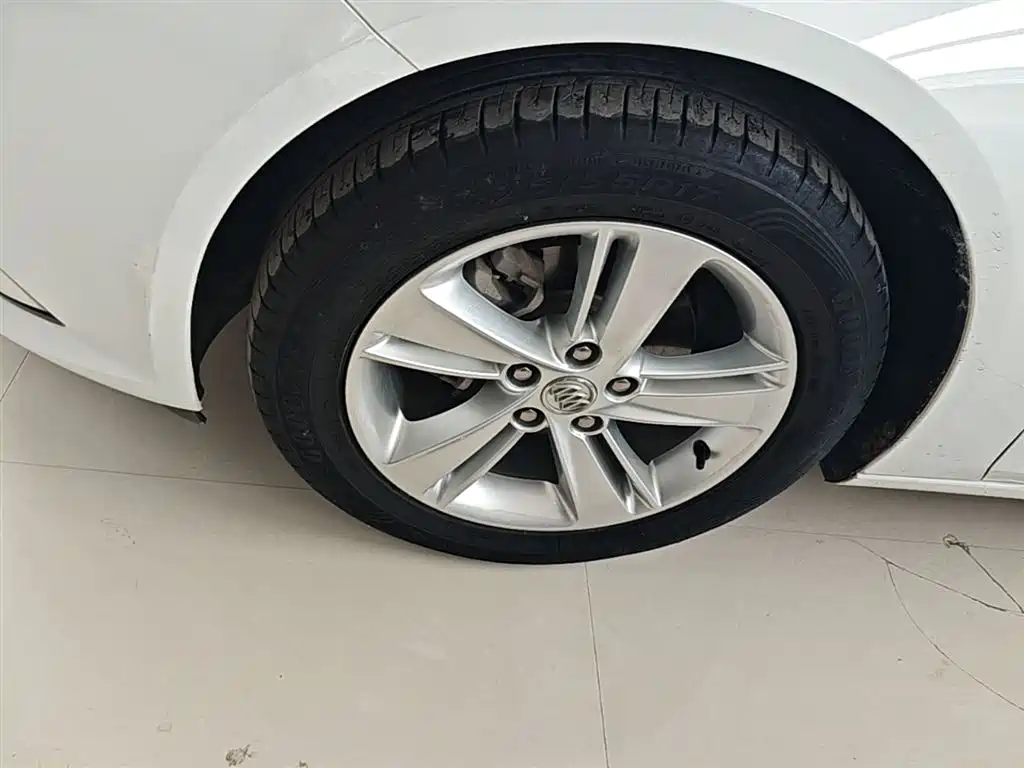 Buick Regal 2019 20T Elite China VI фото 23
