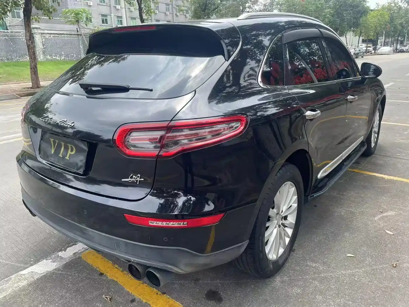 ZOTYE SR9