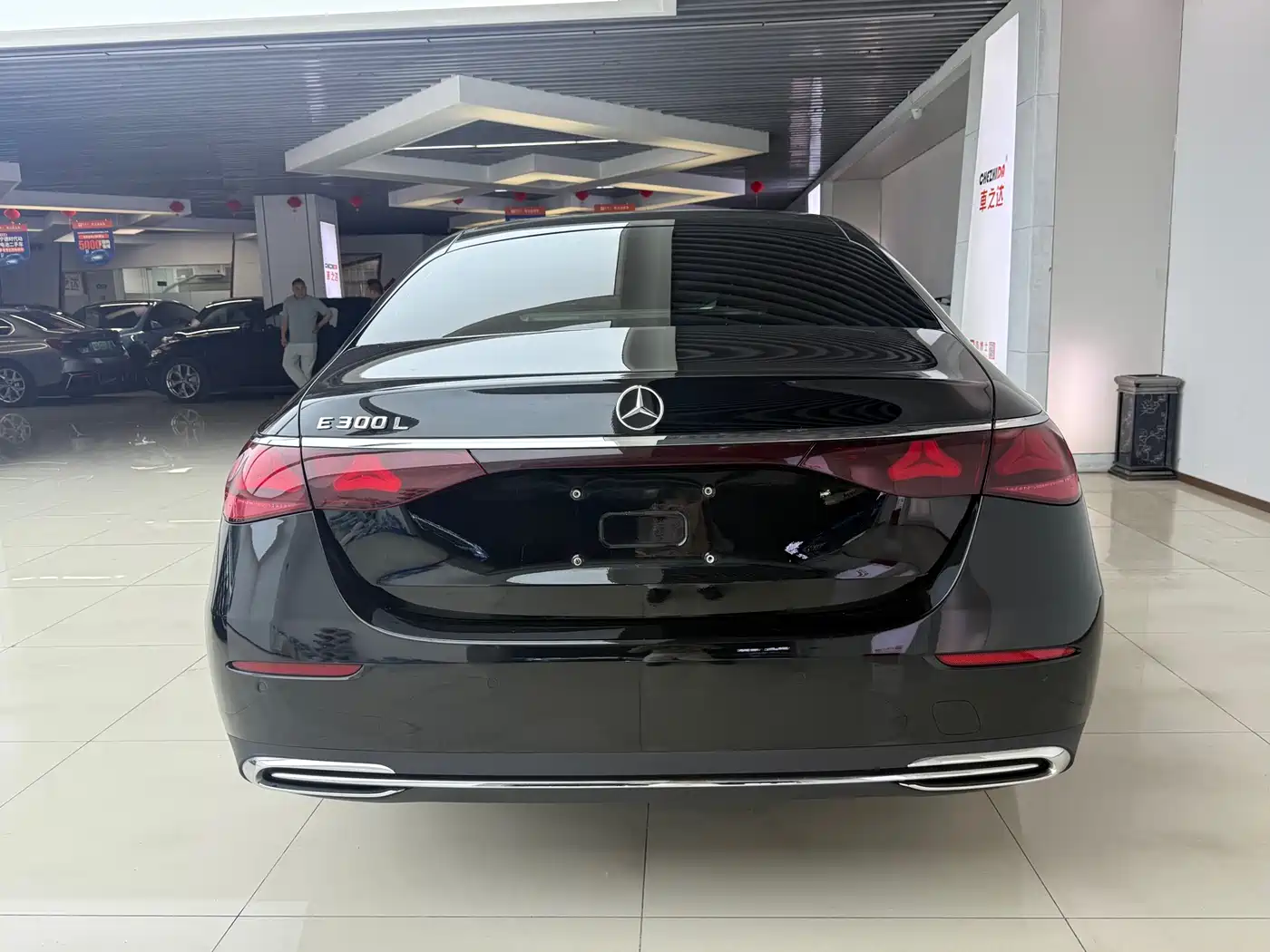 Mercedes-Benz E-Class 2024 E 300 L Fashion фото 13