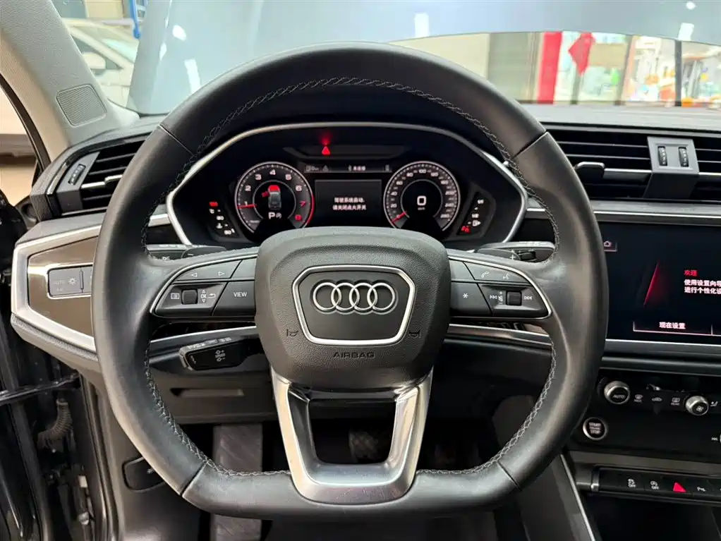 Audi Q3 2023 35 TFSI Fashion Dynamic (1.4T) фото 11