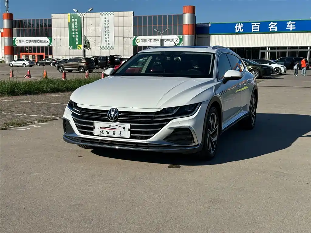 Volkswagen FAW-Volkswagen CC 2021 Shooting Brake 330TSI Hunter Edition