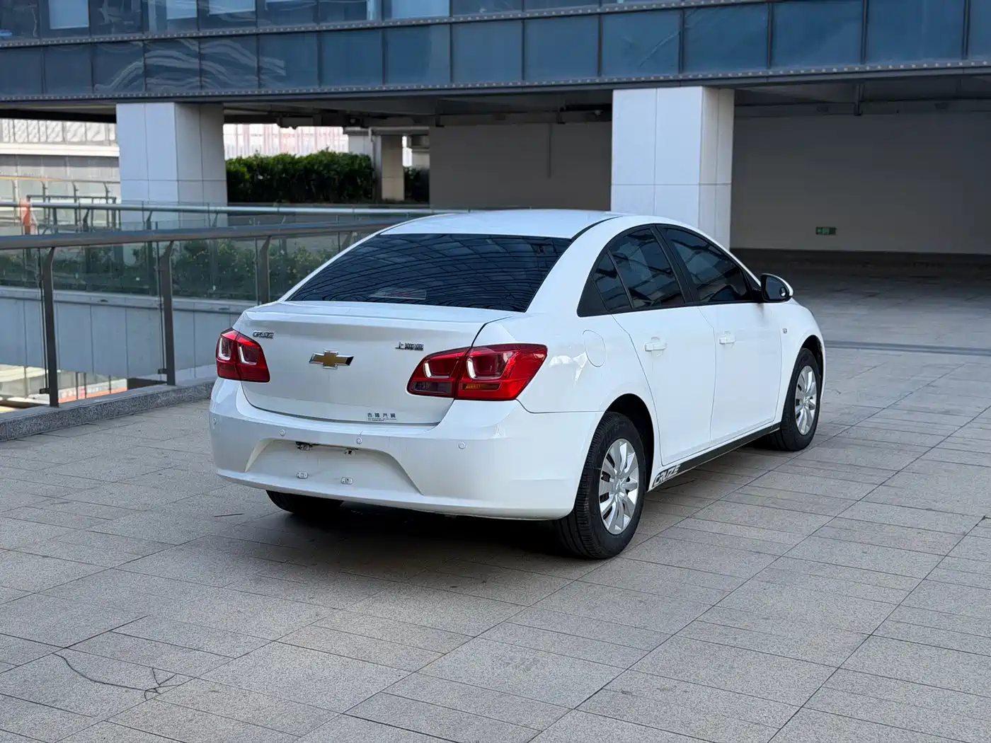 Chevrolet Cruze 2015 1.5L Classic SL MT фото 6