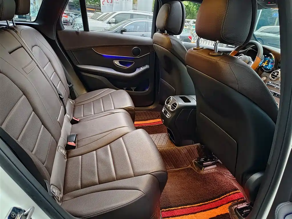 Mercedes-Benz GLC 2021 GLC 260 L 4MATIC Luxury фото 11