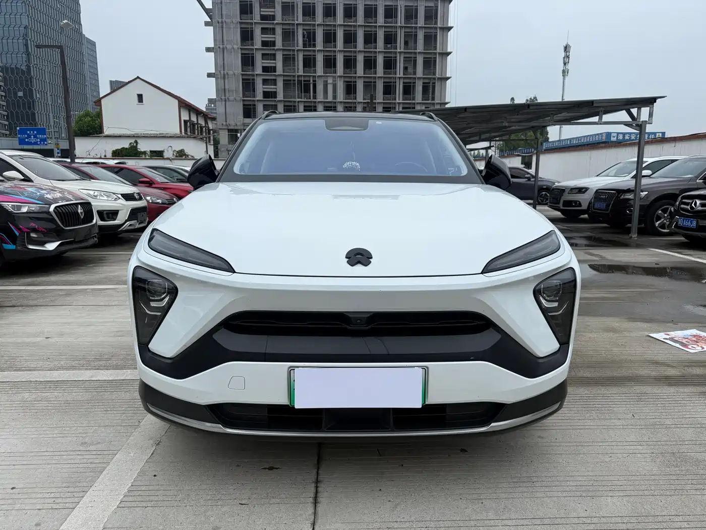 Фото 14 - NIO ES6