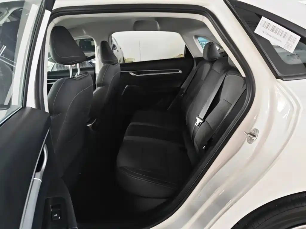 Geely Emgrand 2026 2025 4th Gen 1.5L Manual Starlight Edition