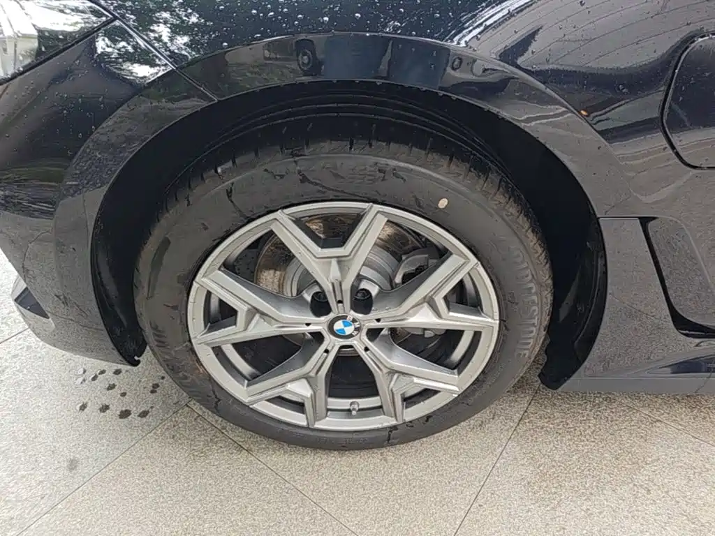 BMW i3 2026 2026 eDrive 35 L