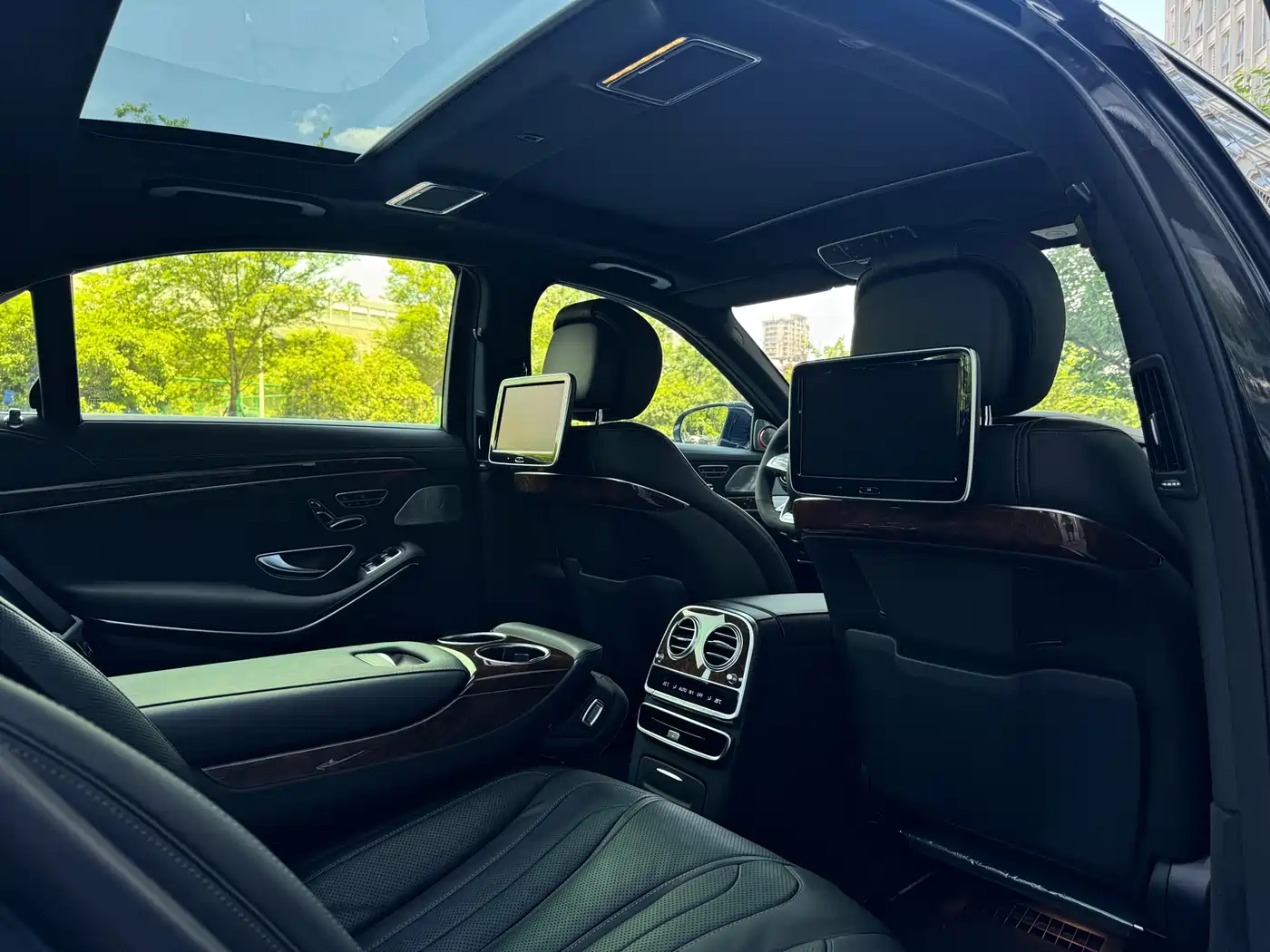 Mercedes-Benz S-Class AMG 2016 AMG S 63 L 4MATIC фото 18