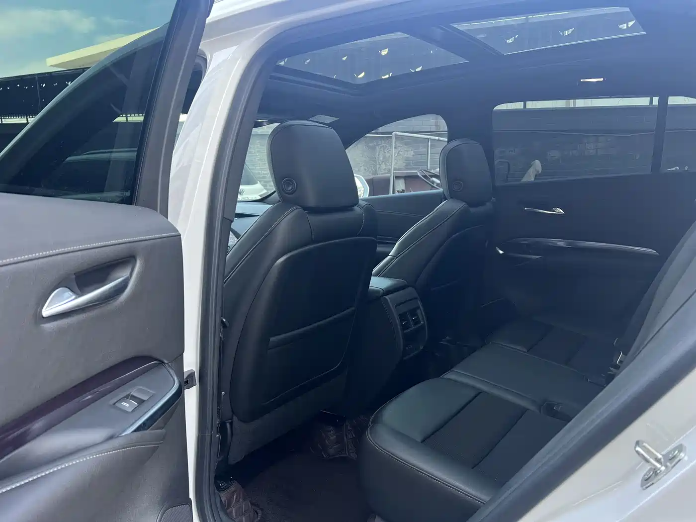 Cadillac XT4 2021 28T FWD Technology Edition фото 5