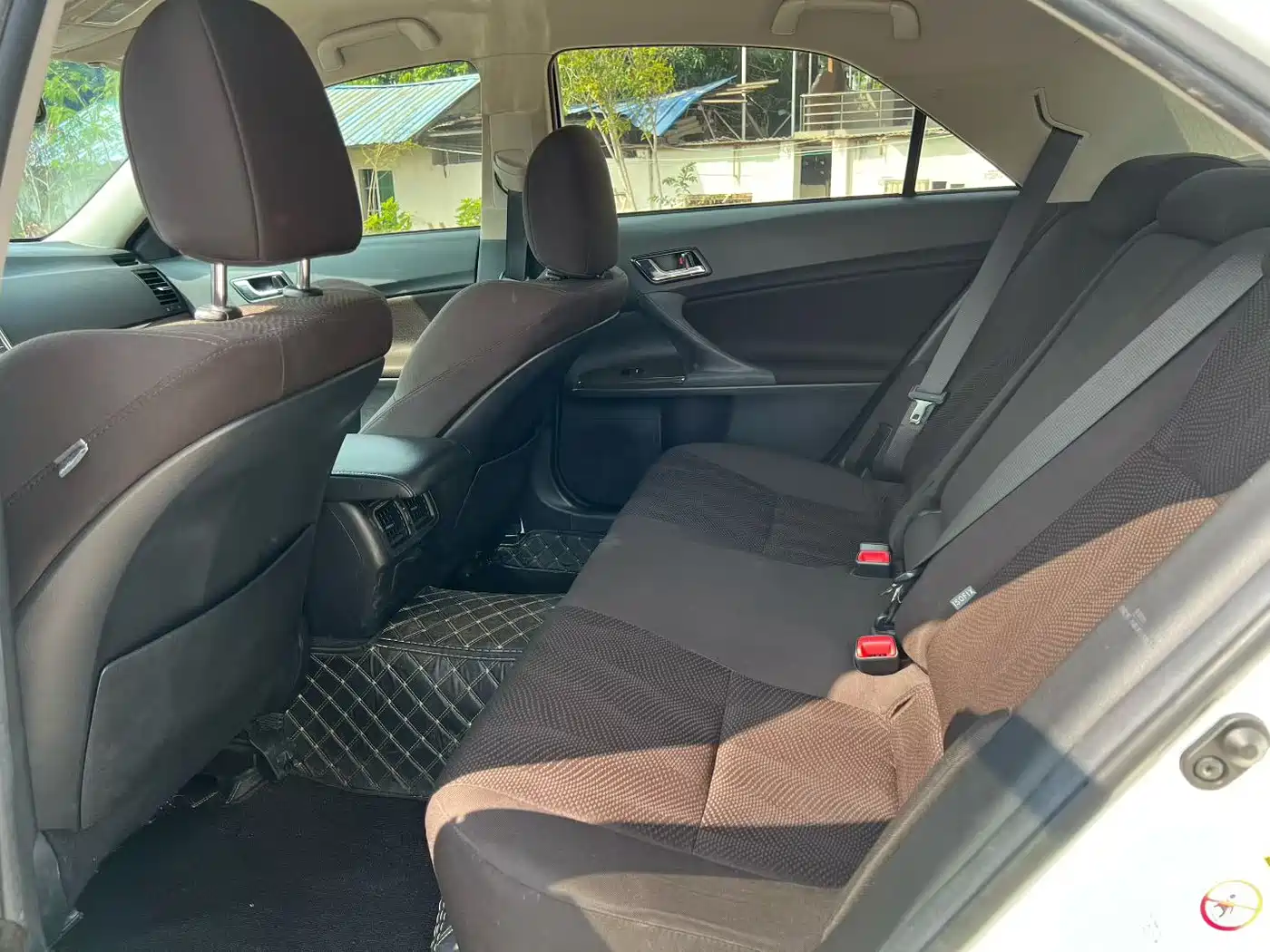 Toyota Reiz 2013 2.5S Elite Edition фото 6