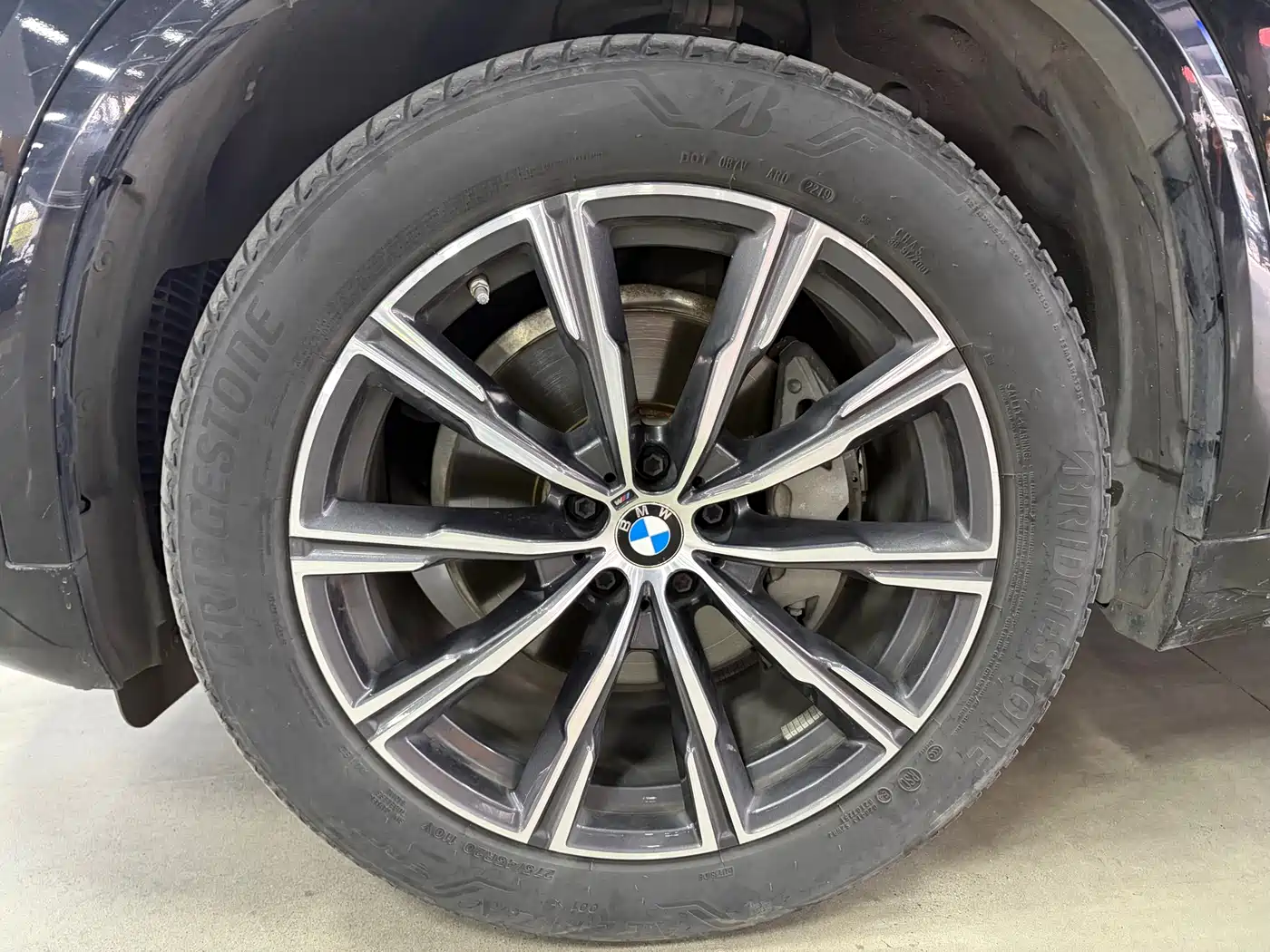 BMW X5 (Import) 2019 xDrive40i M Sport Package фото 9