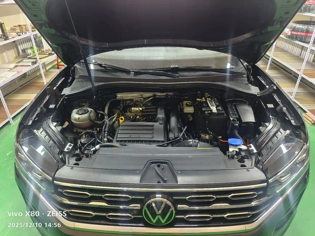 Volkswagen Tayron 2022 280TSI 2WD Luxury Smart Connect Edition фото 21
