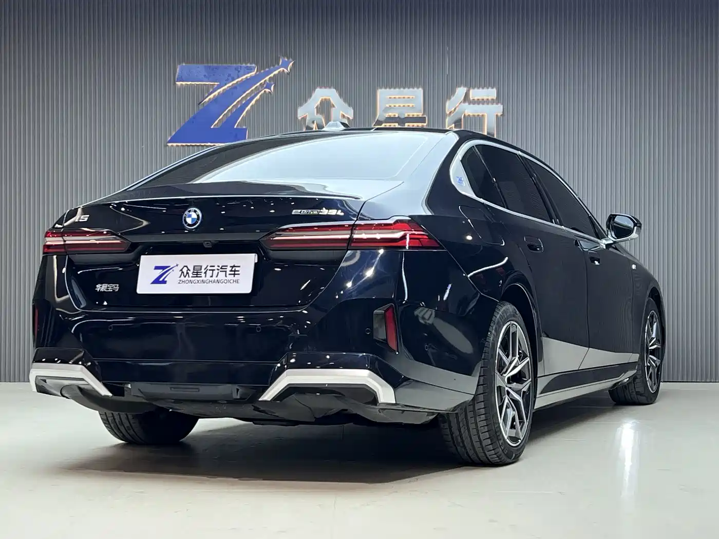 BMW i5 2024 eDrive 35L Premium Luxury Package фото 3