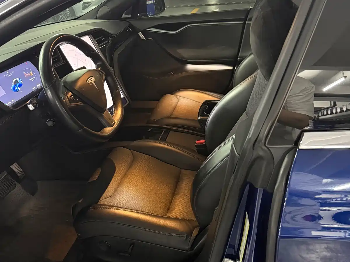 Tesla Model S 2019 2017 Model S 75D Standard Range