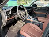 Photo 4 - Audi Q7