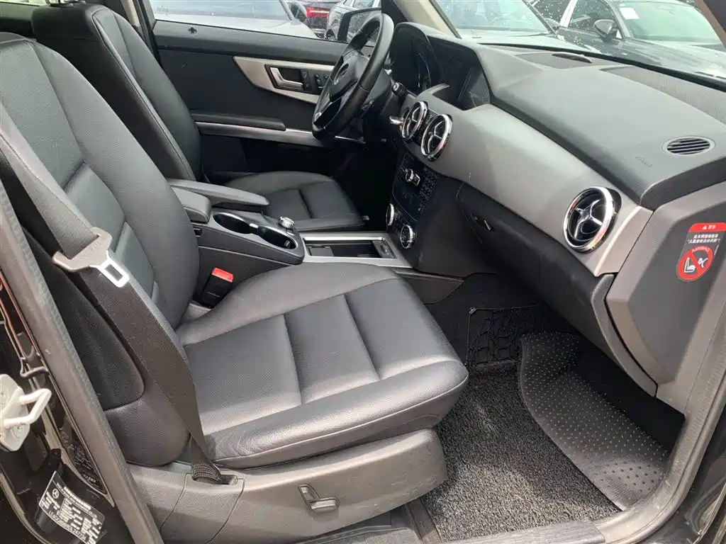 Mercedes-Benz GLK-Class 2013 GLK 300 4MATIC Dynamic фото 7