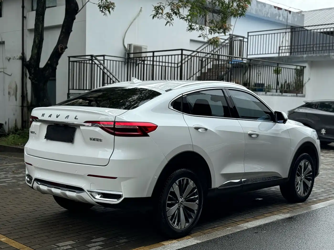 Haval F7x 2019 1.5T 2WD Extreme Smart Tech Edition фото 11