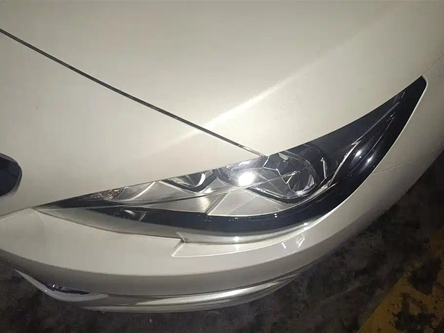 Peugeot 408 2014 1.6T Automatic Premium Edition фото 5