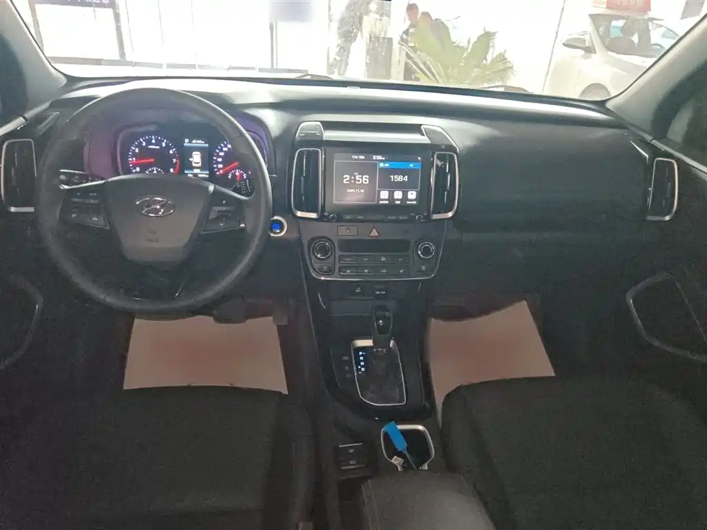 Hyundai Beijing Hyundai ix35 2019 1.4T DCT 2WD Zhiyong·Enjoy China V фото 11