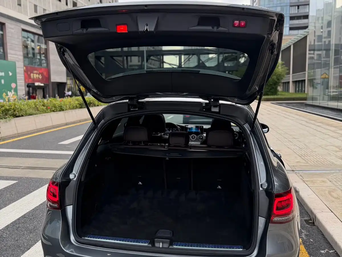 Mercedes-Benz GLC 2020 Facelift GLC 300 L 4MATIC Dynamic фото 15