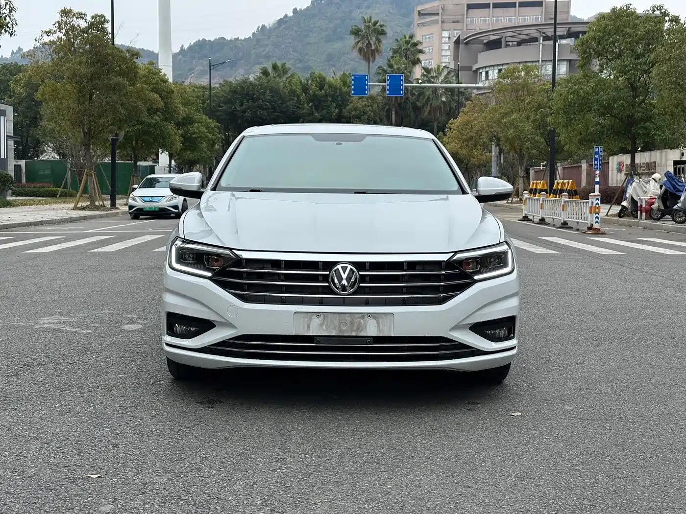 Volkswagen Sagitar 2019 280TSI DSG Comfort Edition China VI фото 2
