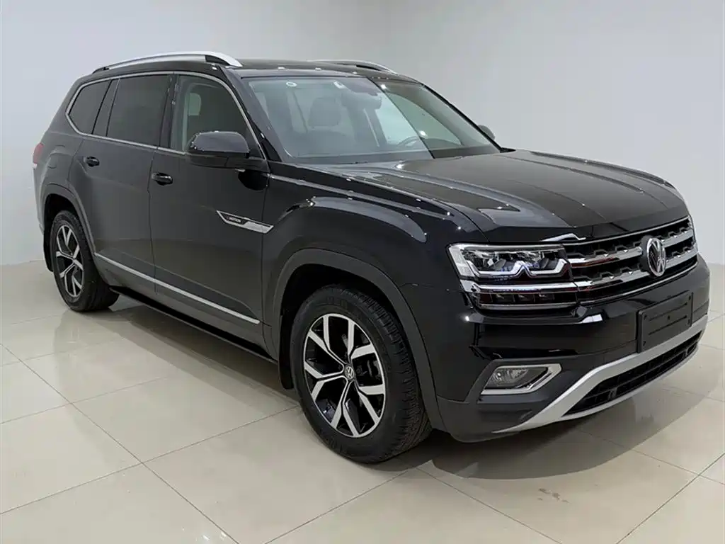 Volkswagen Teramont 2019 380TSI 4WD Luxury Edition China VI фото 8