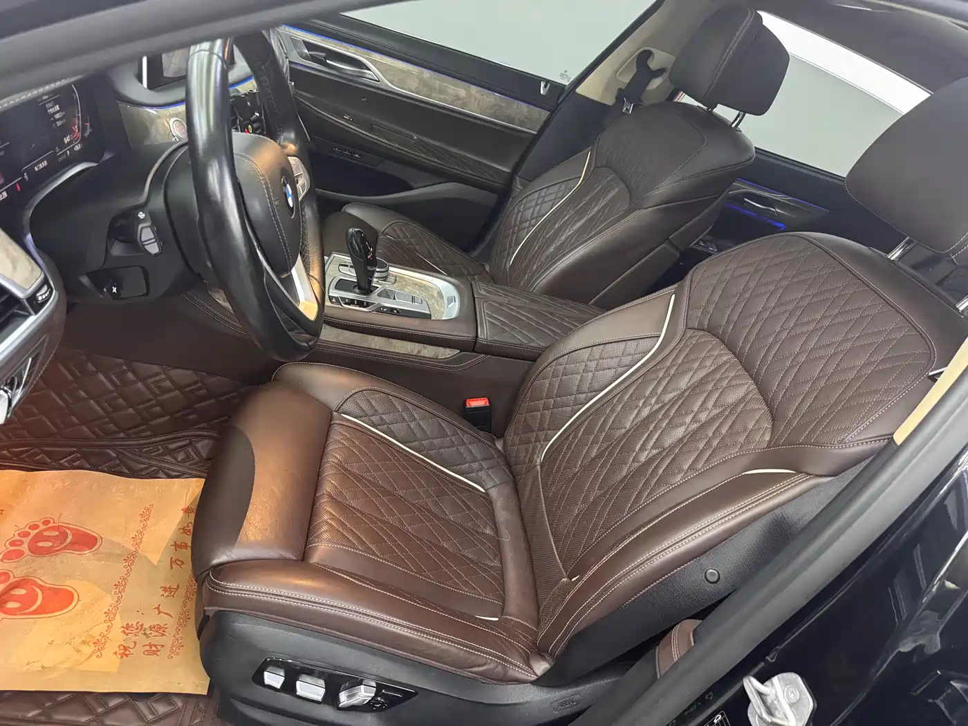 BMW 7 Series 2021 Model 740Li Leading Luxury Package фото 12
